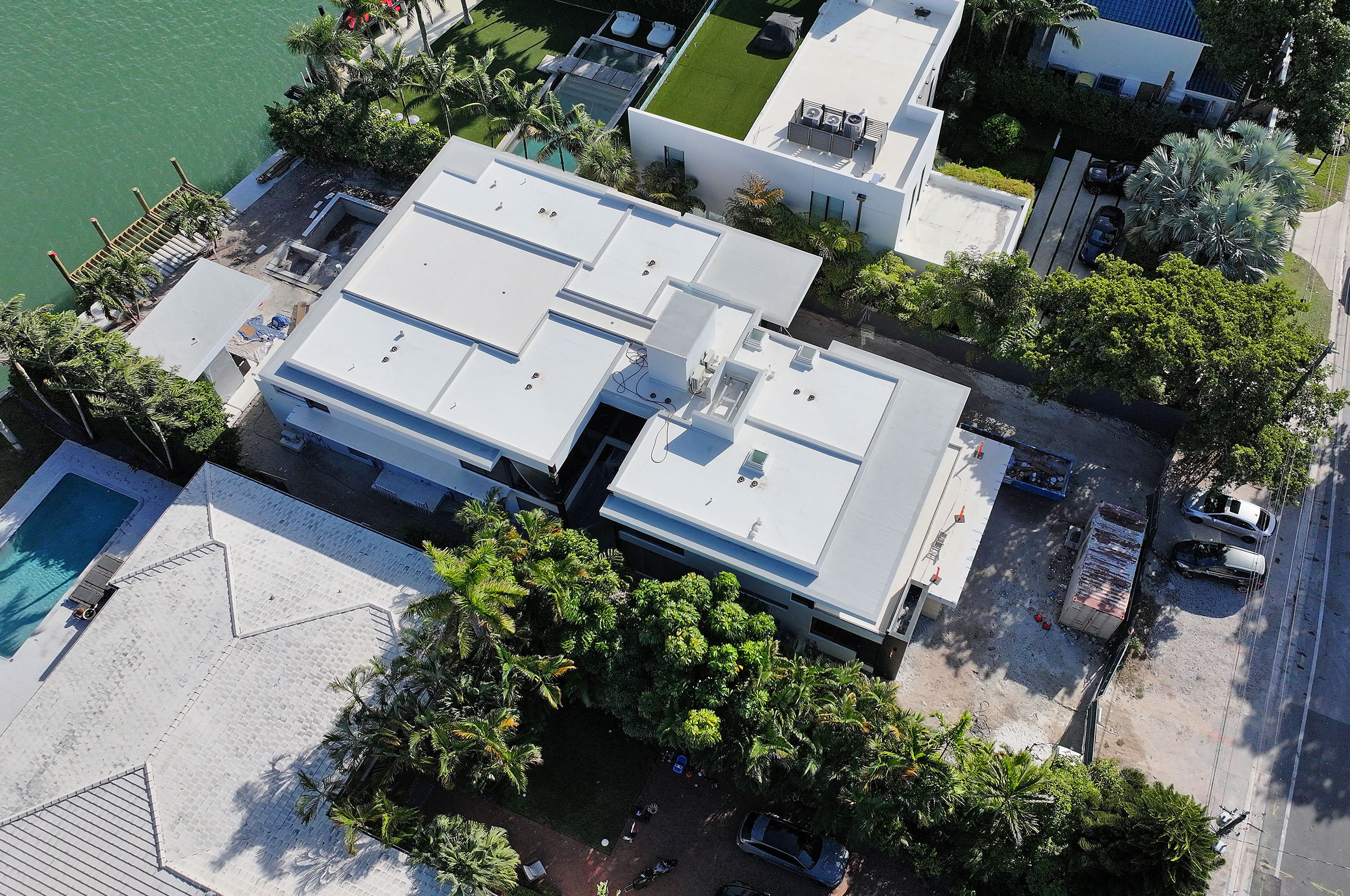 5515 Pine Tree Drive, Miami Beach